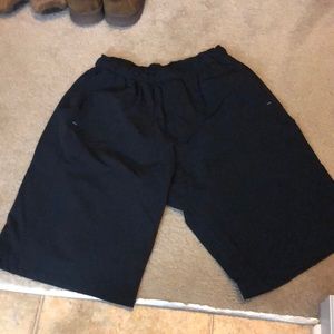 Myles Shorts Medium